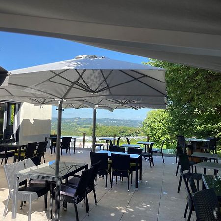 Отель Relais Du Bas Limousin Sadroc Экстерьер фото